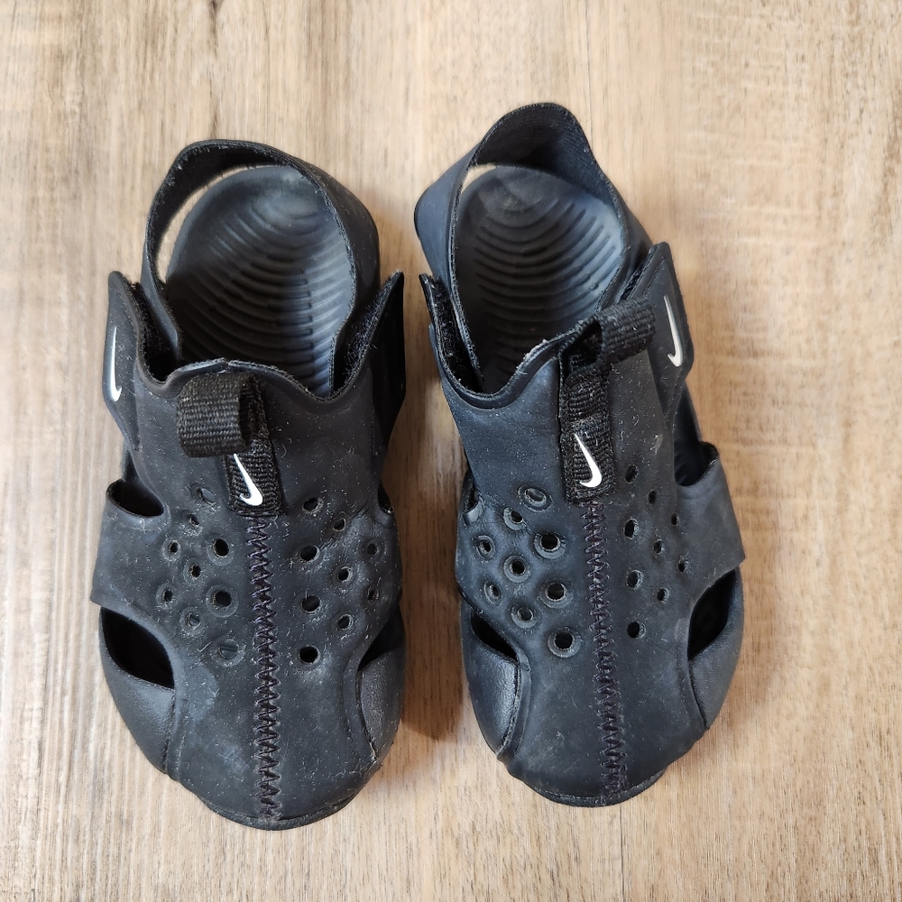 Nike Sunray Protect 2 Toddler 7 Black Sandals